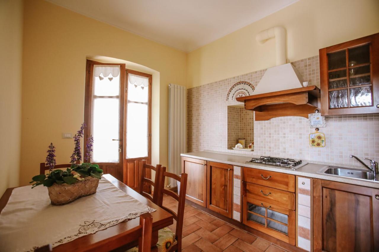 Il Pozzo Fiorito Apartment Cossombrato Exterior photo